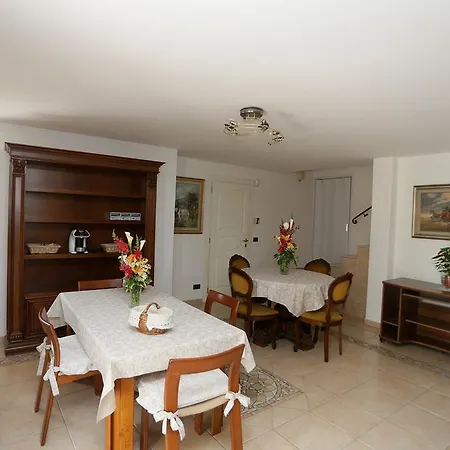 Maison d'hôtes Le Roverelle Di Gorleri 3*