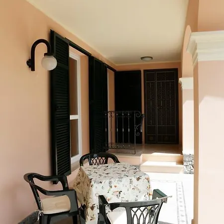 Maison d'hôtes Le Roverelle Di Gorleri