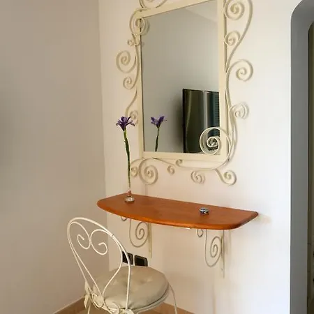 Le Roverelle Di Gorleri Maison d'hôtes 3*